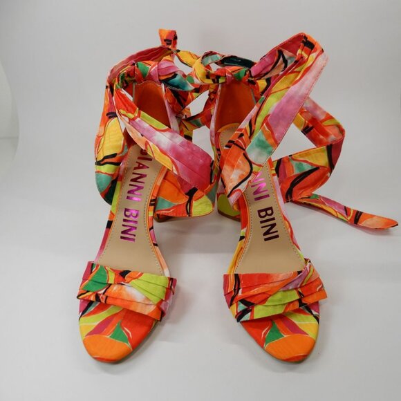 Gianni Bini Astraahh SANDALS Size 7.5 Abstract Floral Ankle Wrap Block Heel NEW - Picture 2 of 11